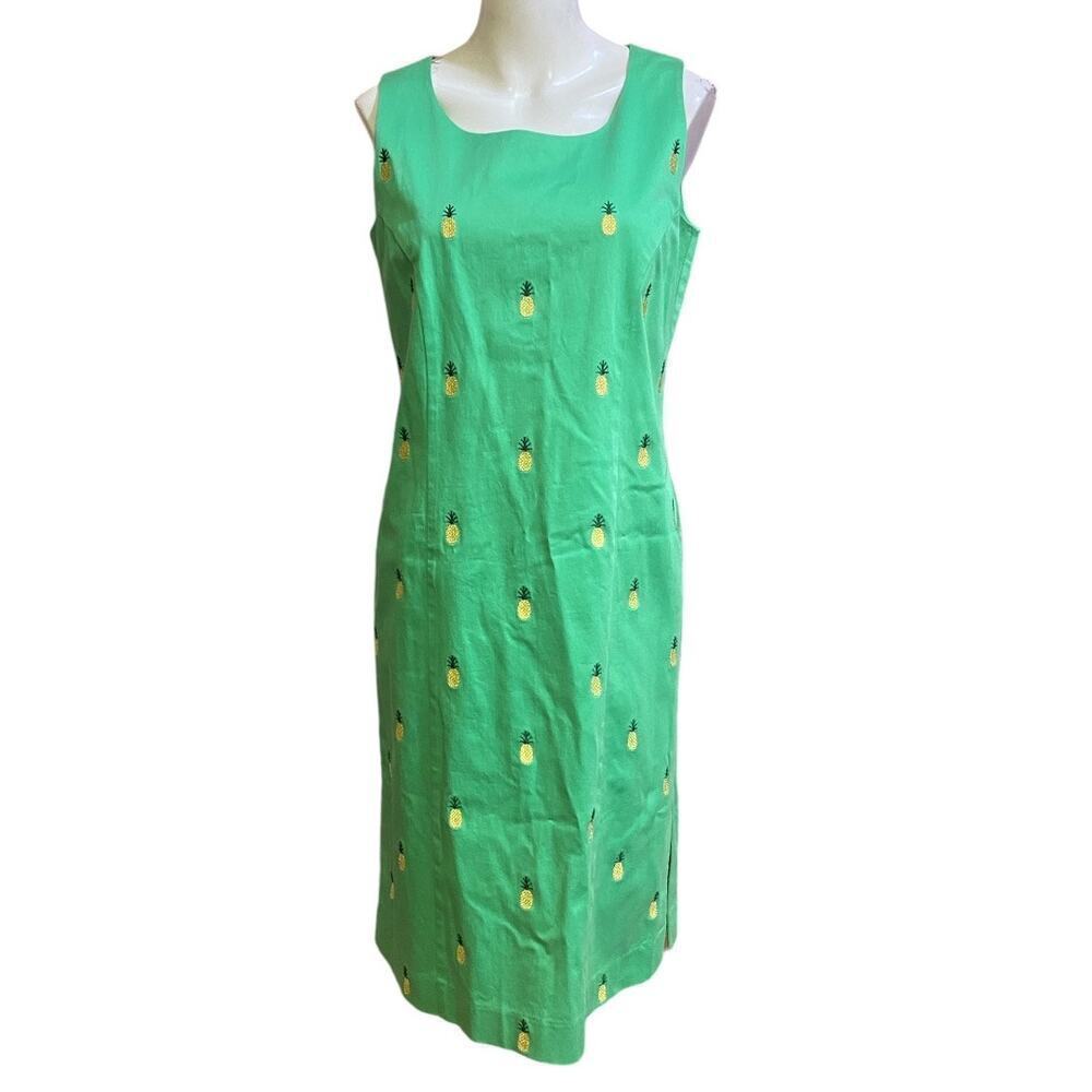 Green Pineapple Embroidered Sheath Dress
Size 8